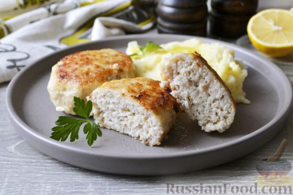 Рыбные котлеты из трески с творогом