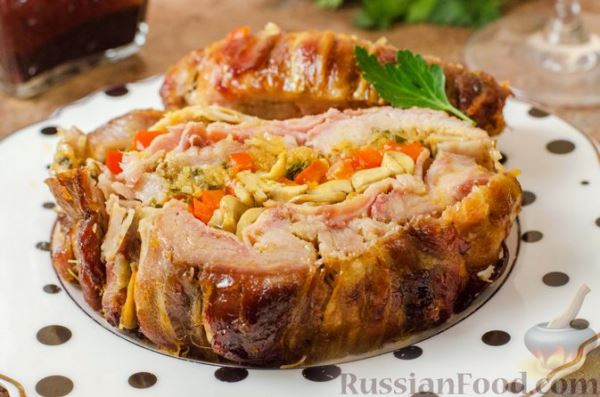 Свиная шея, запеченная с овощами и грибами (в рукаве)