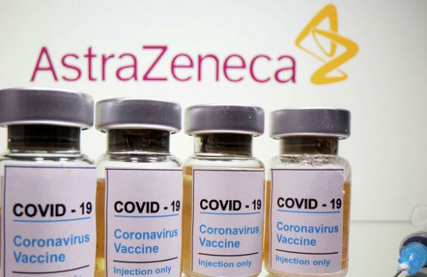 
Yonhap: Южная Корея отложила вакцинацию лиц старшего возраста прививкой AstraZeneca
