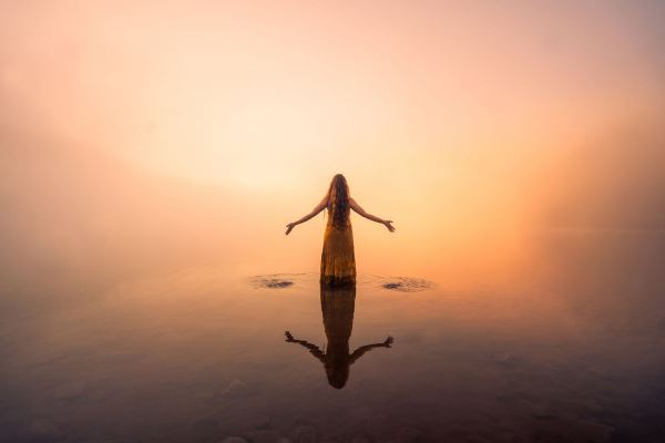 Шикарные автопортреты из путешествий от Elizabeth Gadd