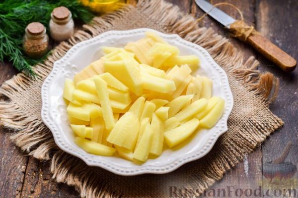 Жареная картошка с грибами и курицей