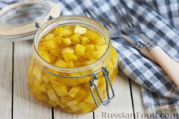 Маринованная редька дайкон