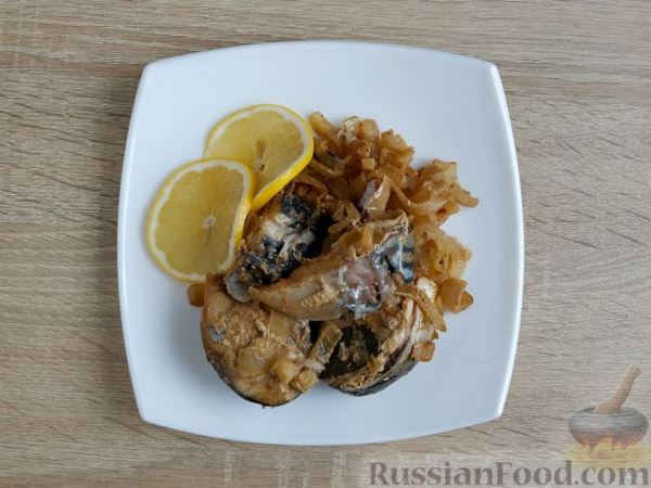 Скумбрия, запечённая в банке (в духовке)