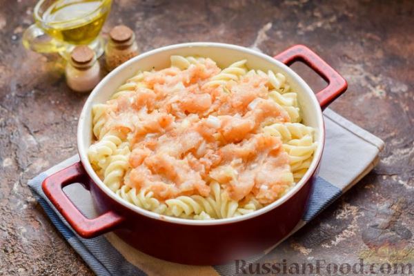 Запеканка из макарон с фаршем и цветной капустой