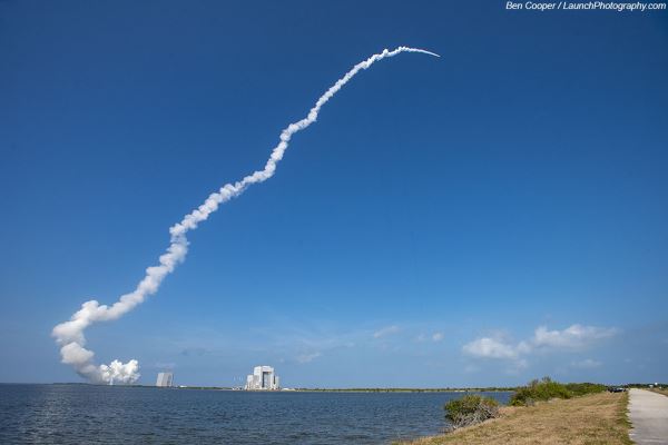 Ben Cooper — официальный фотограф NASA