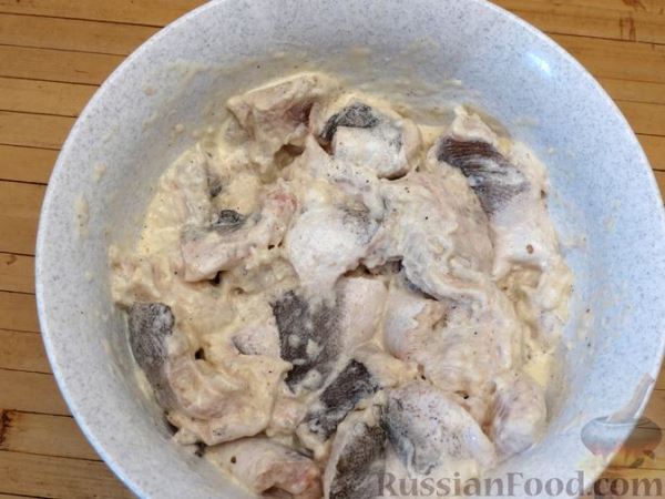 Рыба, жаренная в ореховой панировке