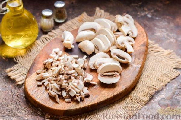 Скумбрия, запечённая с грибами и картошкой