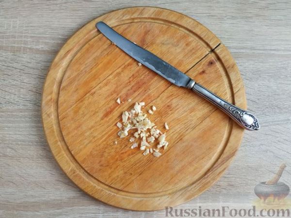 Курица, тушенная с морковью