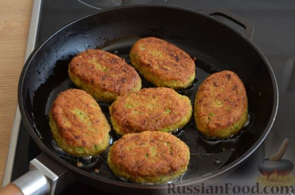 Постные котлеты из чечевицы и моркови