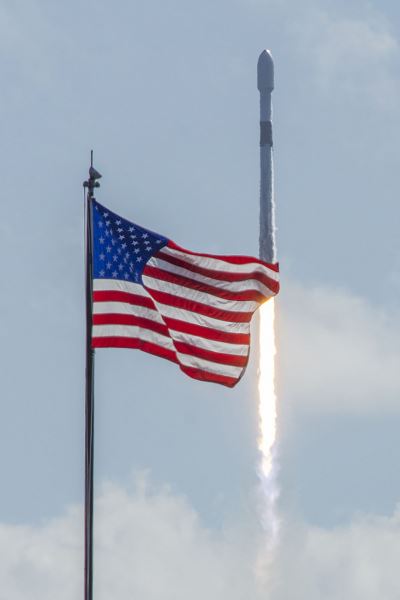 Ben Cooper — официальный фотограф NASA
