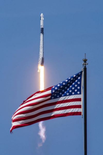 Ben Cooper — официальный фотограф NASA