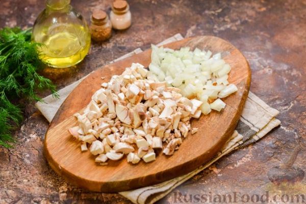 Запечённые рыбные рулетики с грибами и сыром