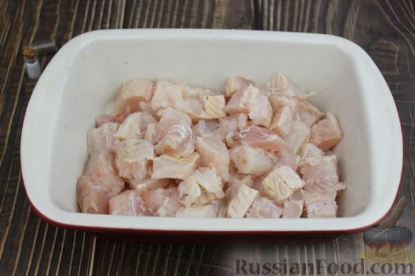 Рыба, запечённая в молоке с сыром