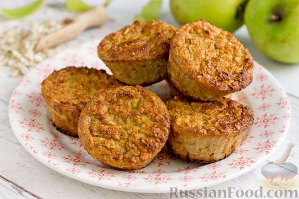 Овсяно-яблочные маффины на кефире, с мёдом