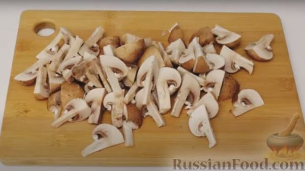 Телятина с картофелем и грибами