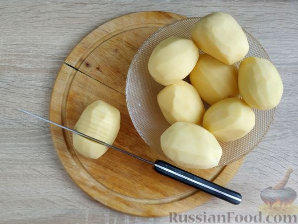 Картофель, запечённый с сыром и сливочным маслом (в духовке)