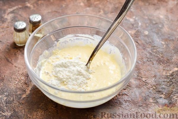 Рыбная запеканка с грибами и сметанно-сырной заливкой