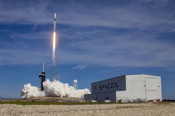 Ben Cooper — официальный фотограф NASA
