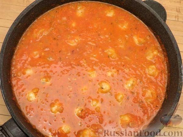 Рыбные тефтельки в томатном соусе