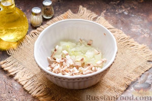 Скумбрия, запечённая с грибами и картошкой