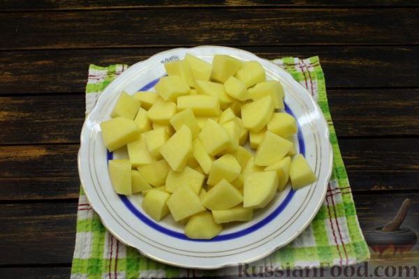 Жаркое из свиных рёбрышек и картофеля