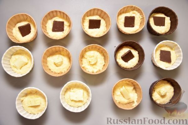 Кокосовые маффины с шоколадом