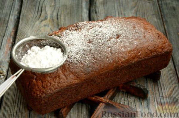 Пряный бананово-морковный кекс с вяленой клюквой и орехами