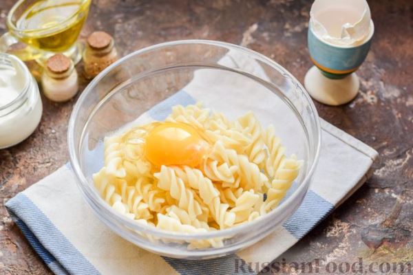 Запеканка из макарон с фаршем и цветной капустой