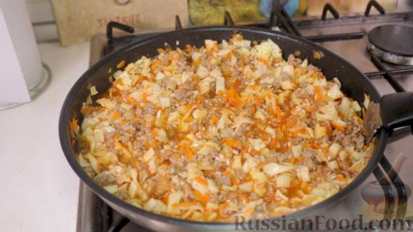 Простейшие ленивые голубцы в сковороде