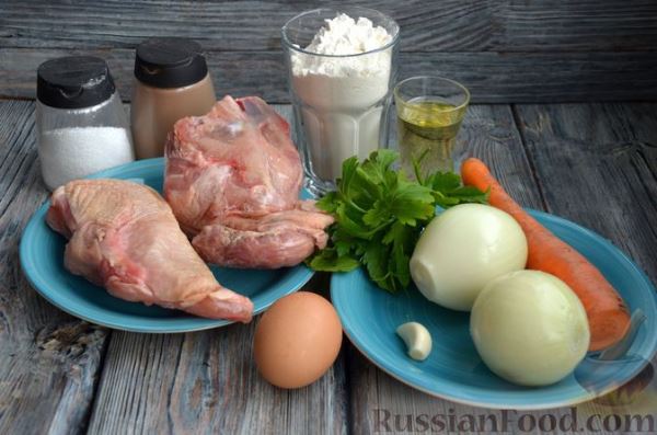 Суп с куриными рулетиками и клецками