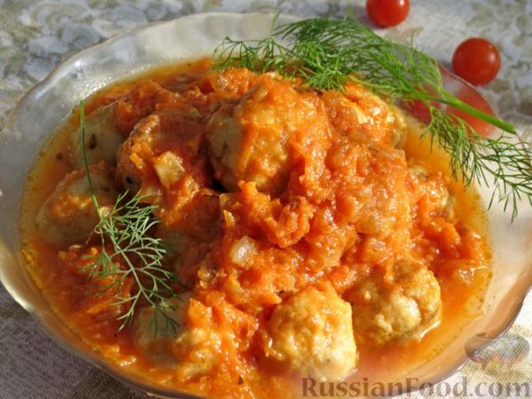 Рыбные тефтельки в томатном соусе