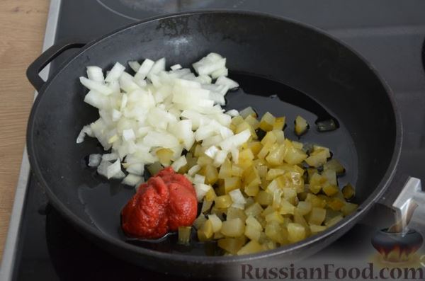 Солянка с консервированным горошком