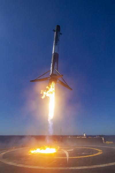 Ben Cooper — официальный фотограф NASA