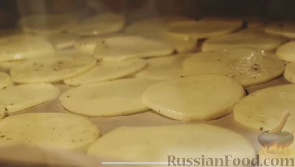 Телятина с картофелем и грибами