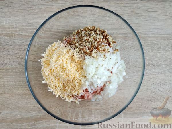Котлеты "Пальчики" с сыром и грецкими орехами
