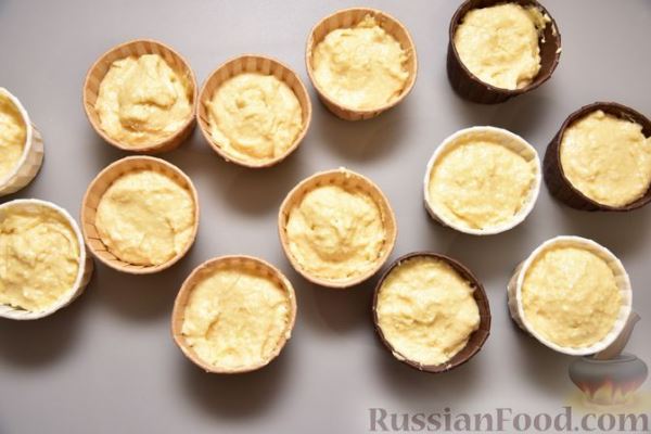 Кокосовые маффины с шоколадом
