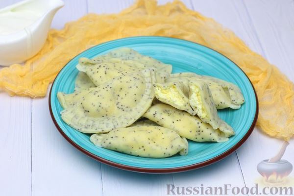 Маковые вареники с творожной начинкой и цедрой апельсина