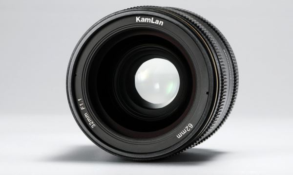 Представлен мануальный объектив KamLan 32mm F/1.1 ценой в $300