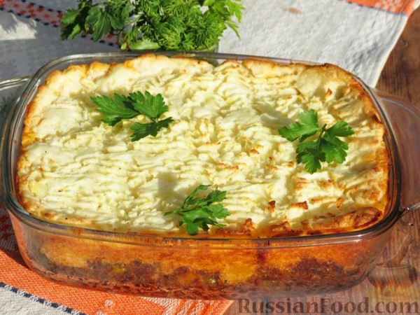 Постная картофельная запеканка с чечевицей и замороженными овощами