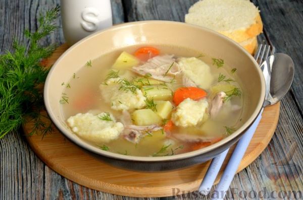 Куриный суп с клёцками из кускуса