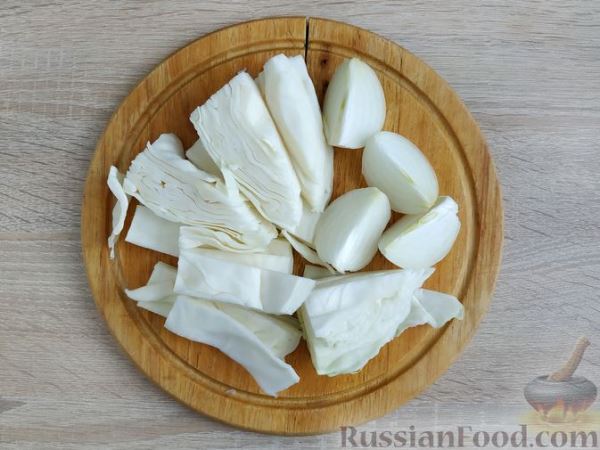 Рыбная запеканка с капустой, картофелем, морковью