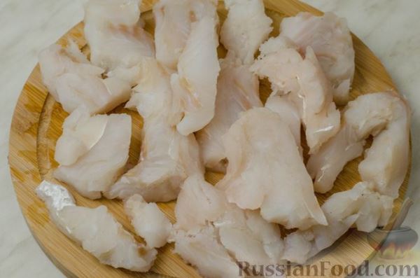 Треска, запечённая с картофелем и розмарином
