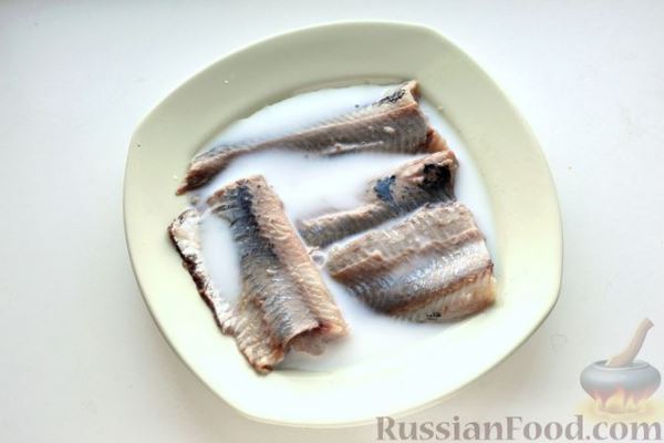 Форшмак из сельди, яблок и жареного картофеля