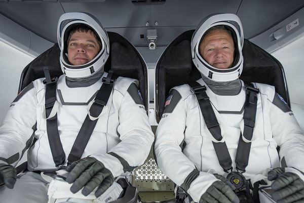 Ben Cooper — официальный фотограф NASA