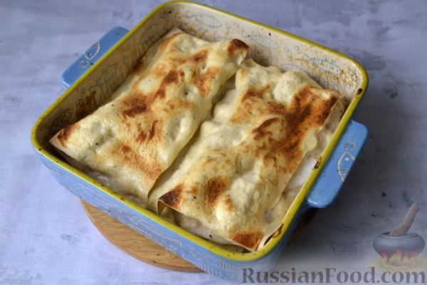 Лазанья с рыбой, помидорами и сыром