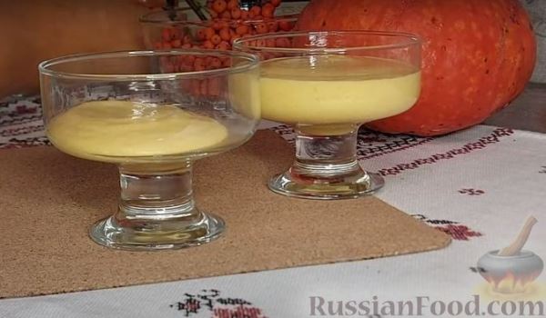 Десерт из тыквы и йогурта