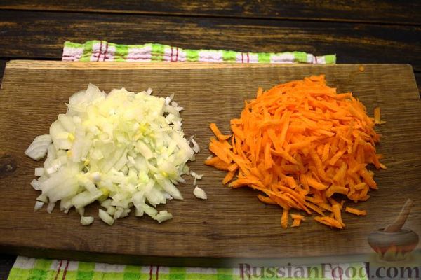 Суп с тушёнкой и чечевицей