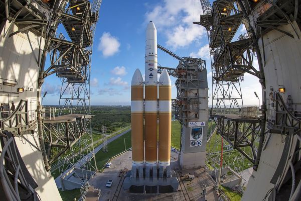 Ben Cooper — официальный фотограф NASA