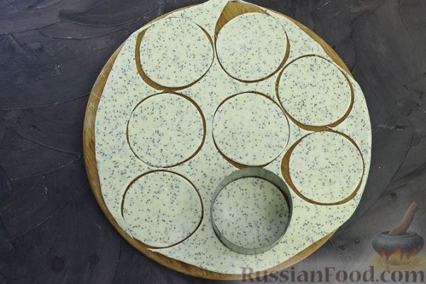 Маковые вареники с творожной начинкой и цедрой апельсина