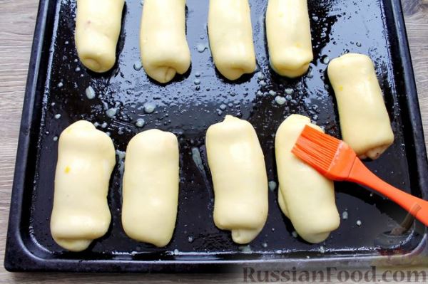 Сдобные булочки с повидлом